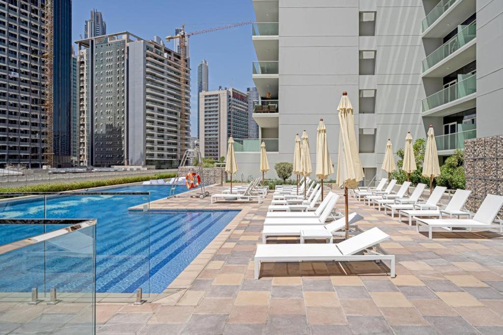 Brand New 1Br- Business Bay - Burj Khalifa View Apartment Dubai Exterior photo