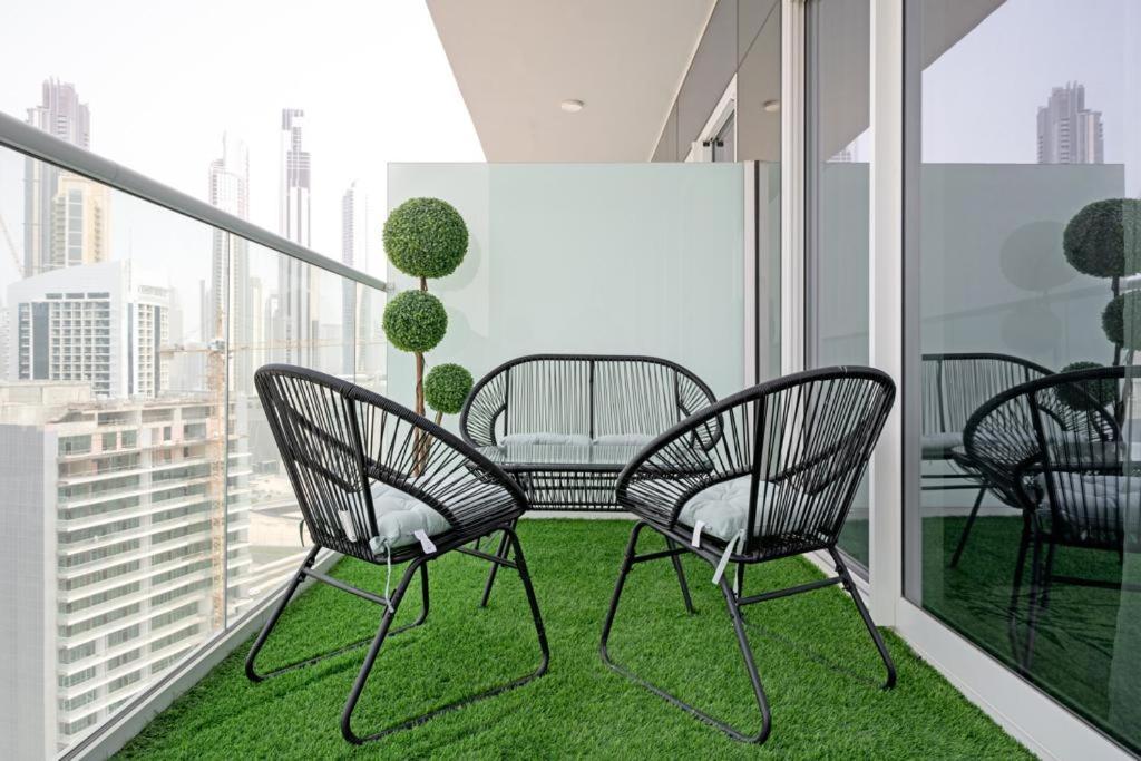 Brand New 1Br- Business Bay - Burj Khalifa View Apartment Dubai Exterior photo